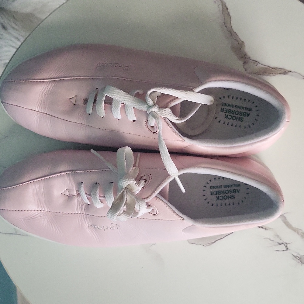 Propet walking shoes baby pink leather
